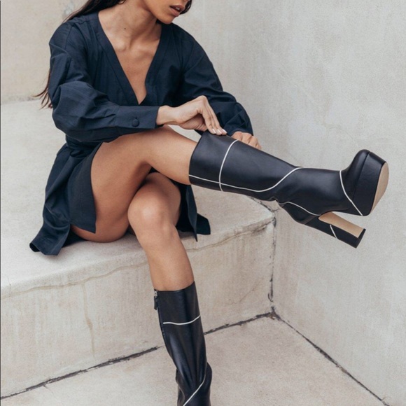 cult gaia Shoes - Cult Gaia  Black “Mimi” Boot 🤩❤️